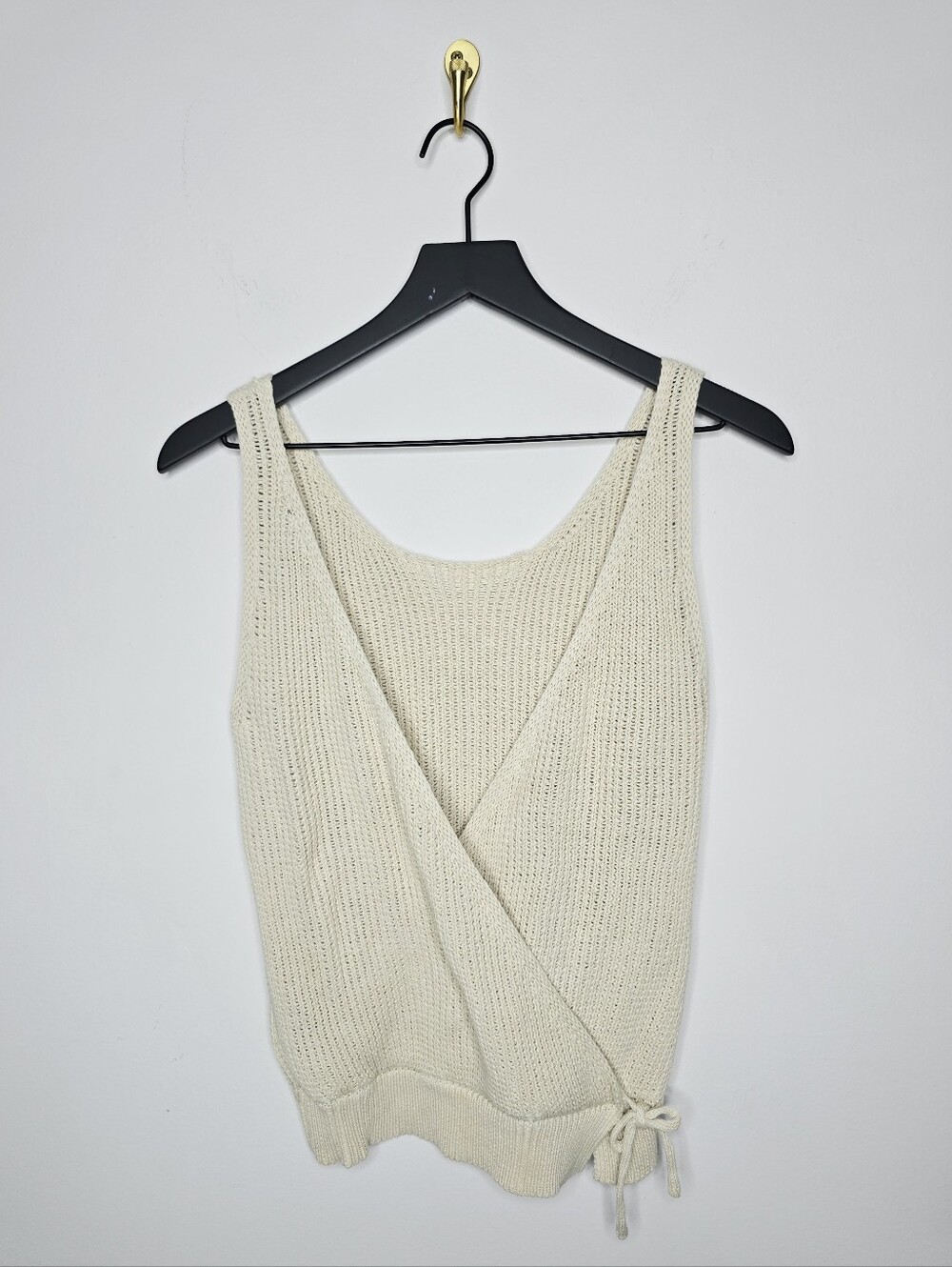 moon & madison Surplice Knit Tank Top Size Medium